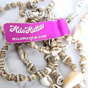 Hilo Hattie Natural Seashell Lei Necklace NWT